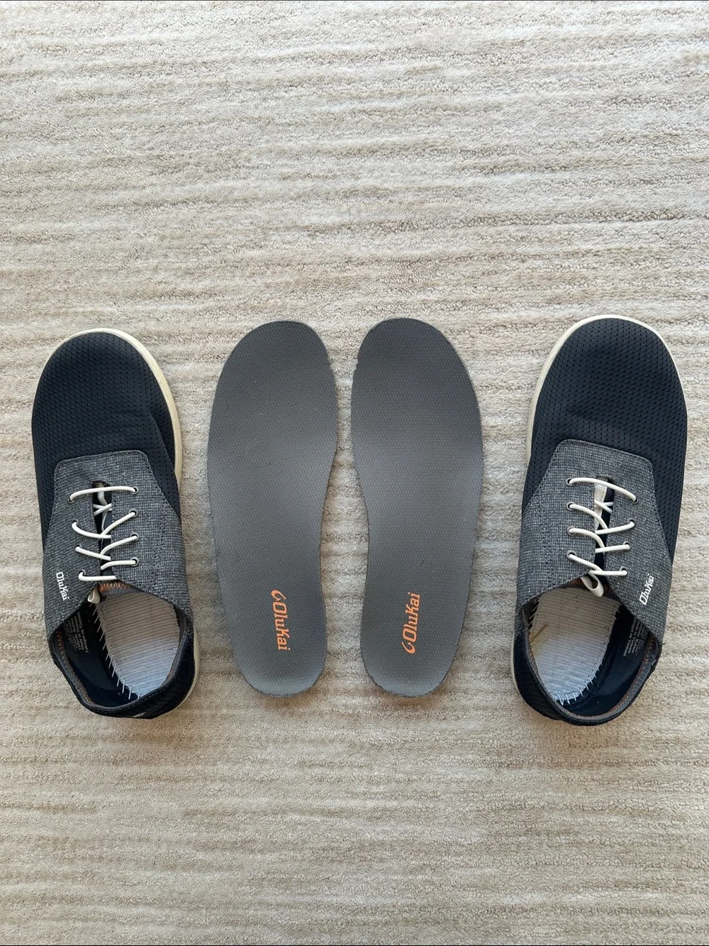 EUC OLUKAI Nohea Moku Shoe Boat No Tie Shoe Dark Shadow Gray Size 10